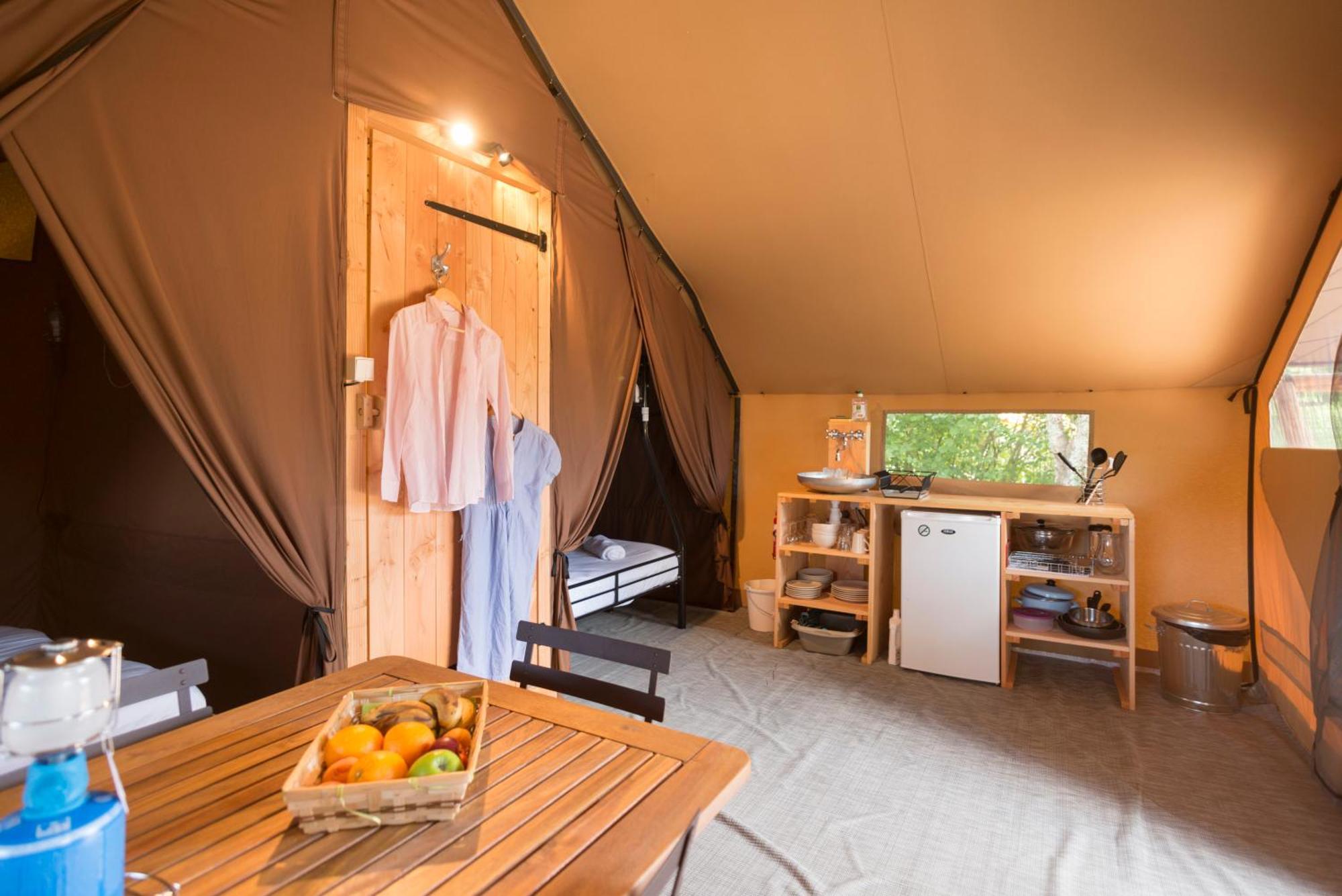 Huttopia Pays De Cordes Sur Ciel อัลบี ห้อง รูปภาพ